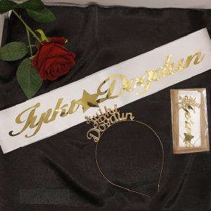 İyiki Doğdun Beyaz Gold Taç ve Kuşak Set